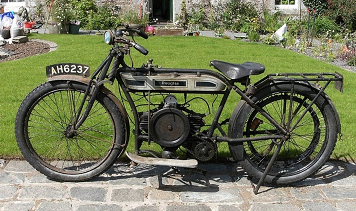 Douglas Model O motorcycle, 1913