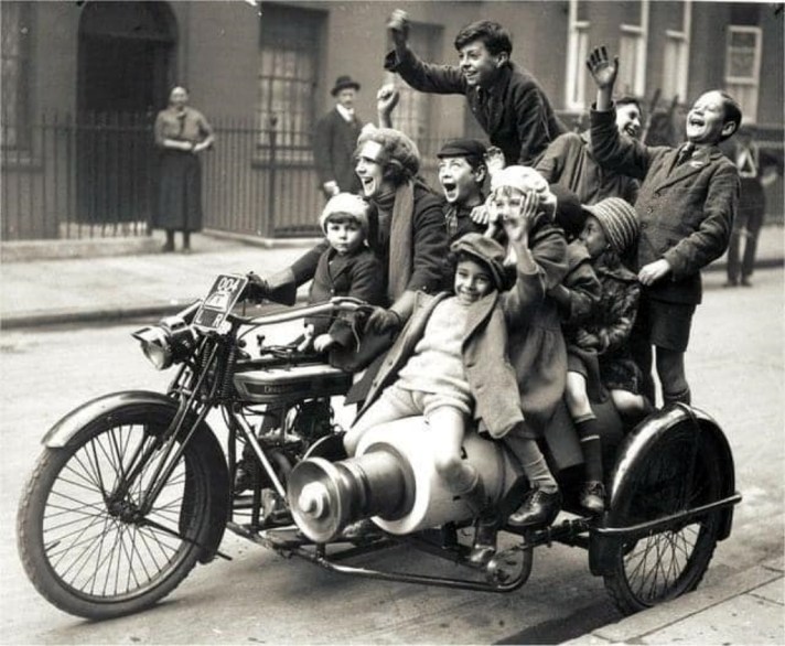 Douglas 4hp with Lodge Plugs Sidecar, 1920s